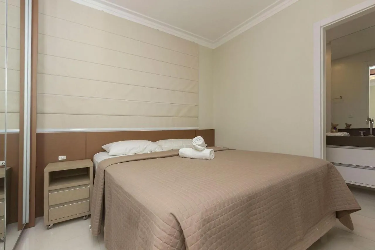 Riomaggiore 201 -Lindo Apartamento 200M Da Praia De Bombas - Excelente Custo Beneficio - Roupas De Cama E Toalhas Inclusas. Bombinhas 0*,  Brasile