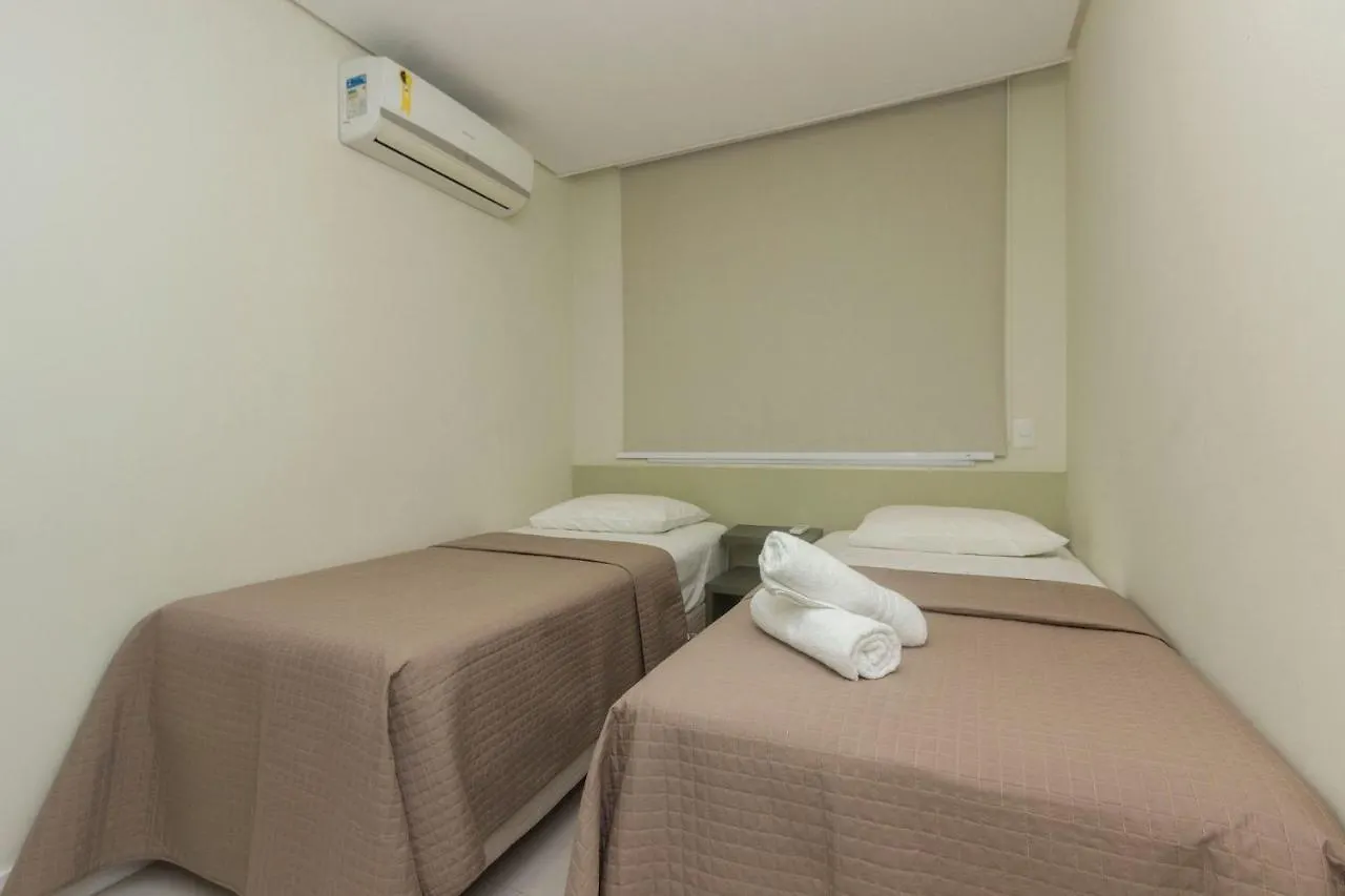 Riomaggiore 201 -Lindo Apartamento 200M Da Praia De Bombas - Excelente Custo Beneficio - Roupas De Cama E Toalhas Inclusas. Бомбиньяс