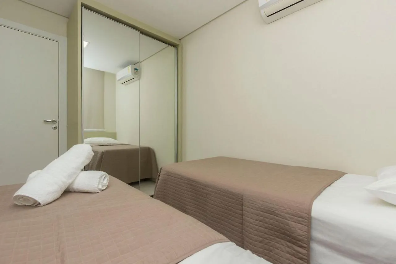 Апартаменты Riomaggiore 201 -Lindo Apartamento 200M Da Praia De Bombas - Excelente Custo Beneficio - Roupas De Cama E Toalhas Inclusas. Бомбиньяс